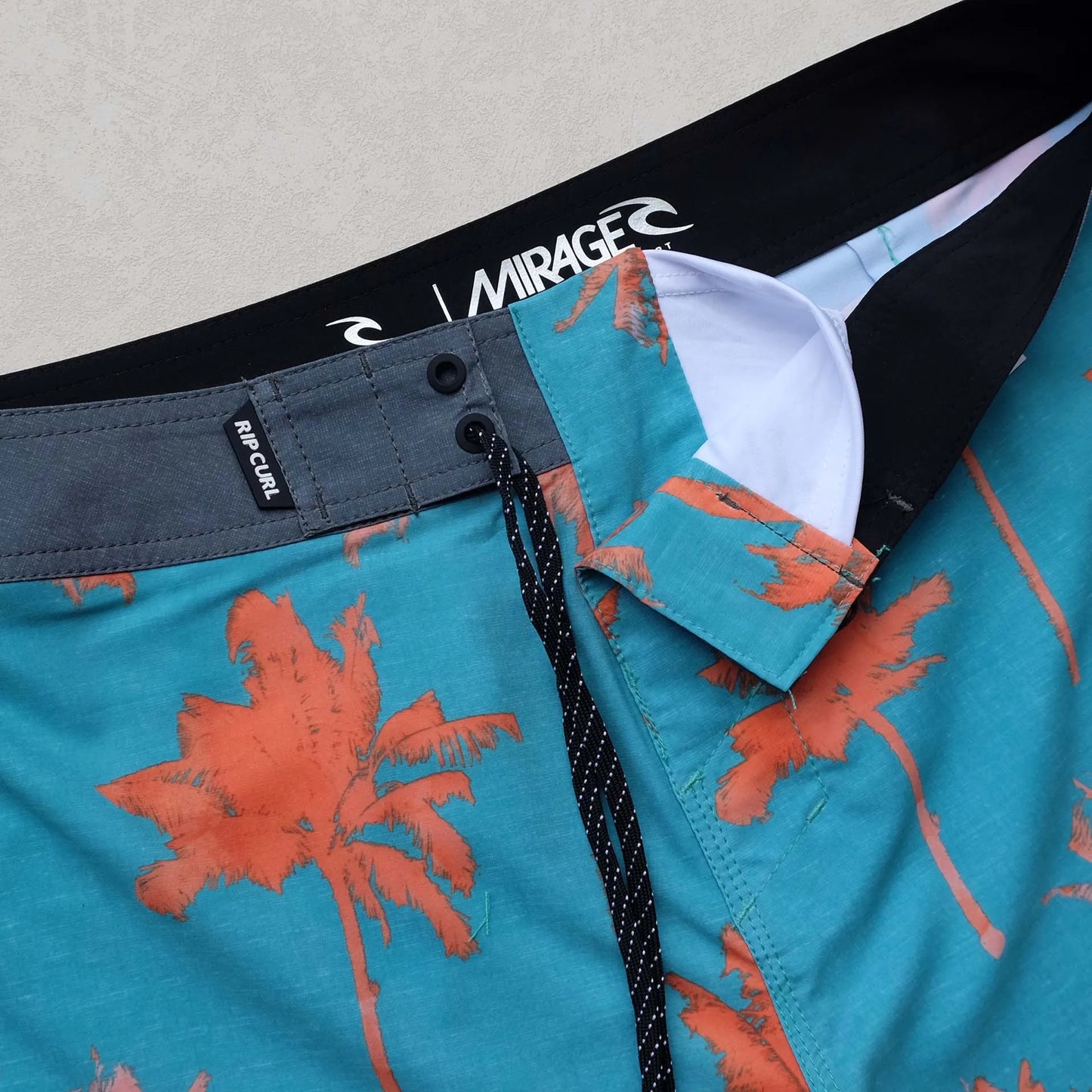 Top Quality Men Bermuda Boardshort Waterproof 4-way Strech Beach Surf Shorts Quic- dry Comfortable Gym Fitness Bodybuilding Pant